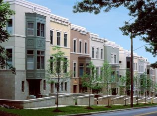 12622 Mayfield Rd, Cleveland, OH 44106