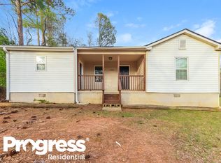 1308 Greenbriar Dr, Griffin, GA
