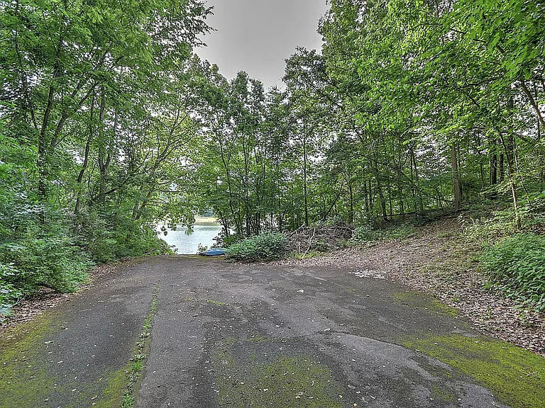 348 River Rd #A6 — Photo 34