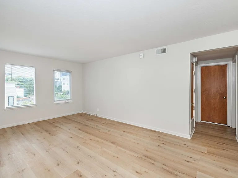 3015 Clement St #202 — Photo 5