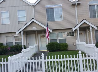 5112 Browns Point Blvd APT C, Tacoma, WA