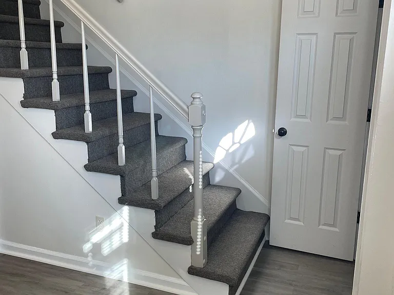705 Suburban Ave SW — Photo 6
