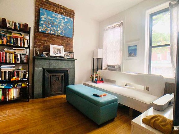 3rd image of 1502 8th Ave #1R