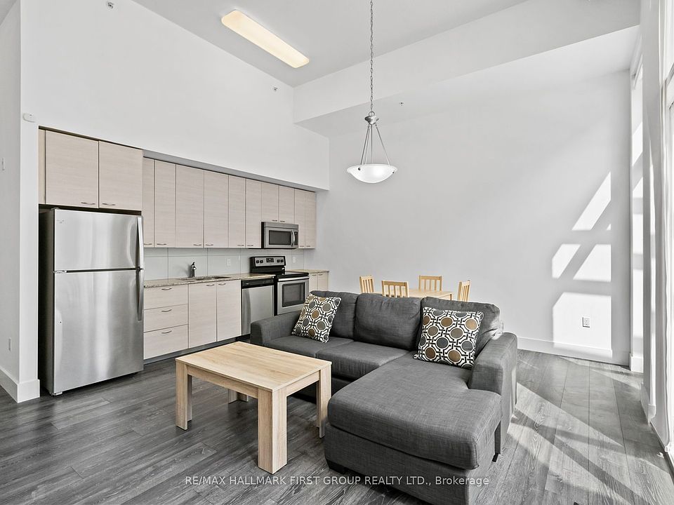 1st image of 253 Albert St #5