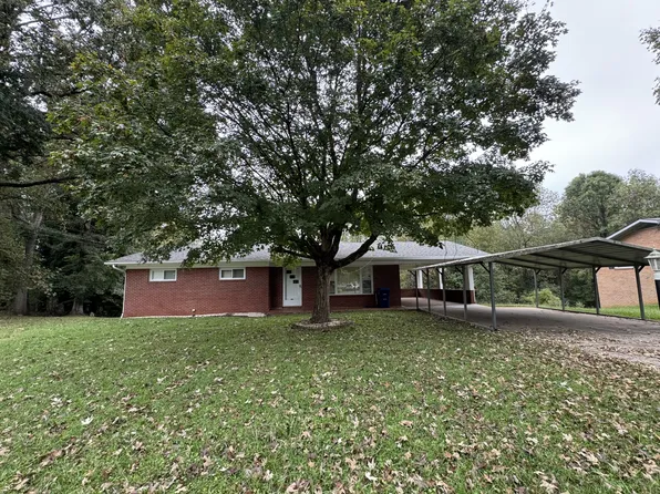 1416 Westwood Ln, Wilkesboro, NC 28697