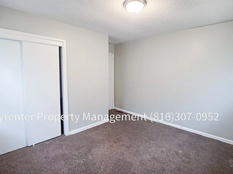 5614 Indiana Ave — Photo 13