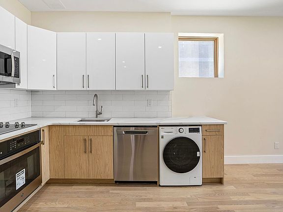 5th image of 26-26 18th St #6