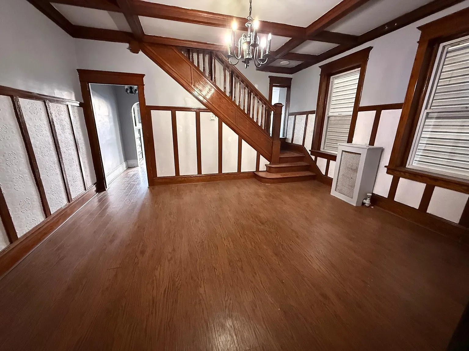 4 bed, 2000 sqft, $1,800 — Photo 2
