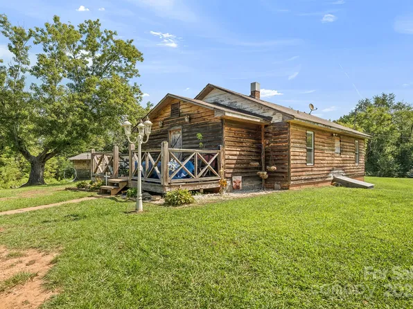 3564 Hollywood Ridge Rd, Lenoir, NC 28645