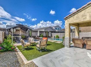 4549 W Horsenettle Dr, San Tan Valley, AZ 85144