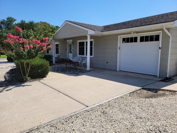 1 Pomona Dr