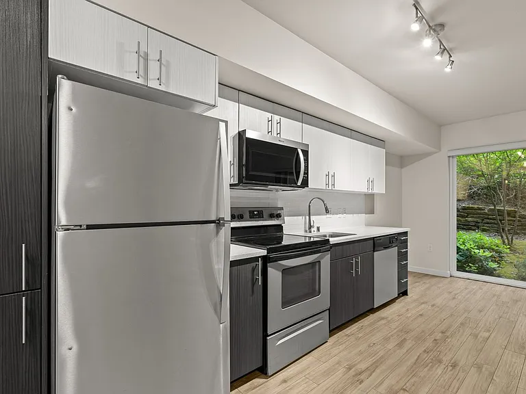 Contour Apartments — Photo 36