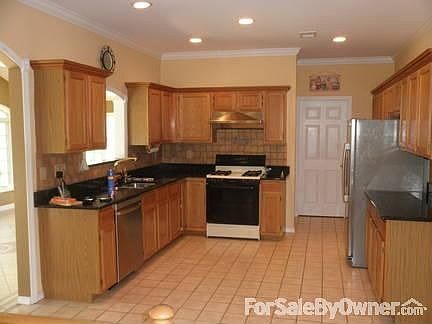 2-Story Foyer