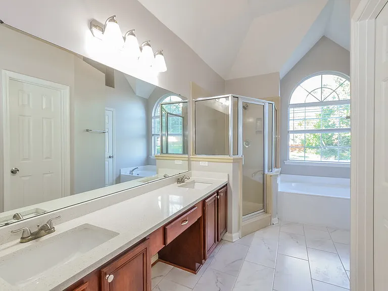 4953 Wemberley Dr — Photo 12