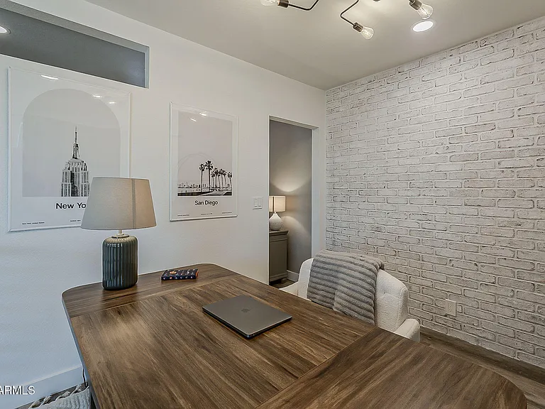 3136 N 38th St #1 — Photo 32