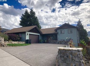 542 E 1st St, Lowell, OR