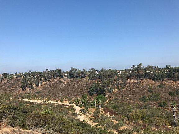 5th image of 7626 Canyon Point Ln