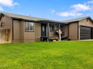 137 S Hamblin St, Eagar, AZ 85925