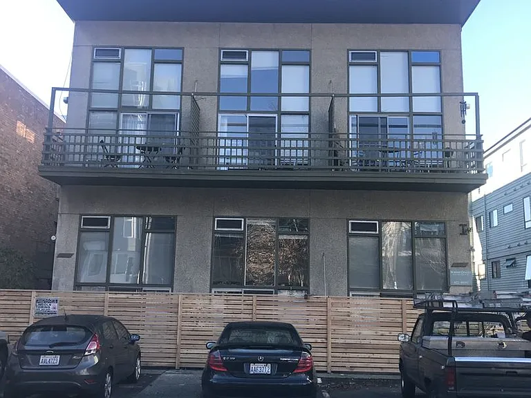 Summit Chalet — Photo 9