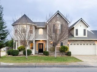 6695 E Lane Ave, Fresno, CA