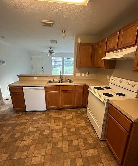 13972 Buckskin Dr — Photo 3