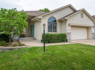 6225 SW 38th Ct, Topeka, KS 66610