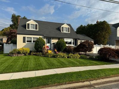 161 N Beech Street, Massapequa, NY, 11758