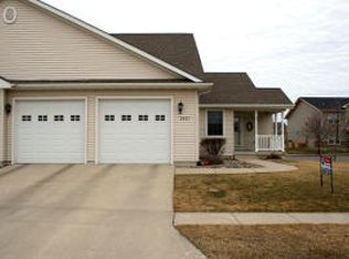 2821 Buckingham Ct, Ames, IA 50010