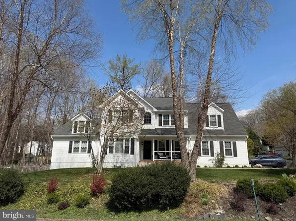 1 Bedford Ct, Fredericksburg, VA 22406