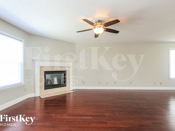 4th image of 6632 Sonesta Dr