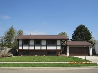 416 Cedar Heights Rd, Circleville, OH 43113