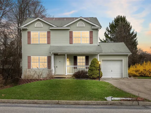 42 Autumn Drive, Poughkeepsie, NY 12603