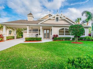 4624 Shark Dr, Bradenton, FL 34208