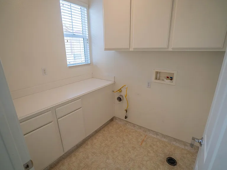 27663 Sunny Creek Dr — Photo 10