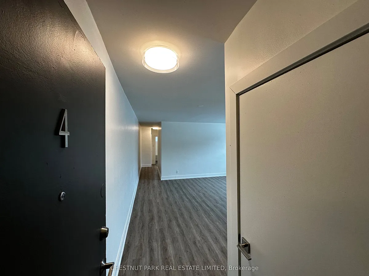 Building Photo - 6 Wingreen Ct #4