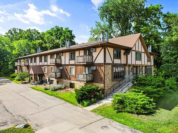 3rd image of 2564 Branch Street #12