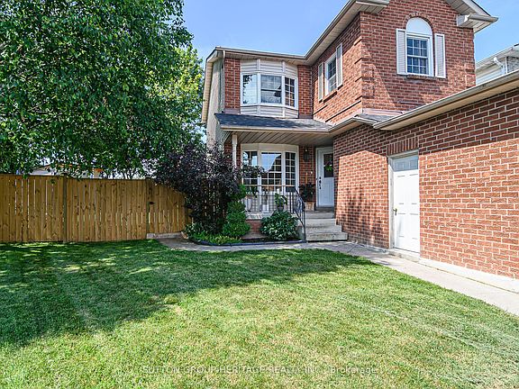 3rd image of 12 Curtis Ct