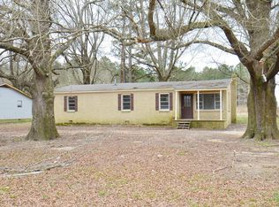 7701 Parks Place Rd, Como, MS 38619