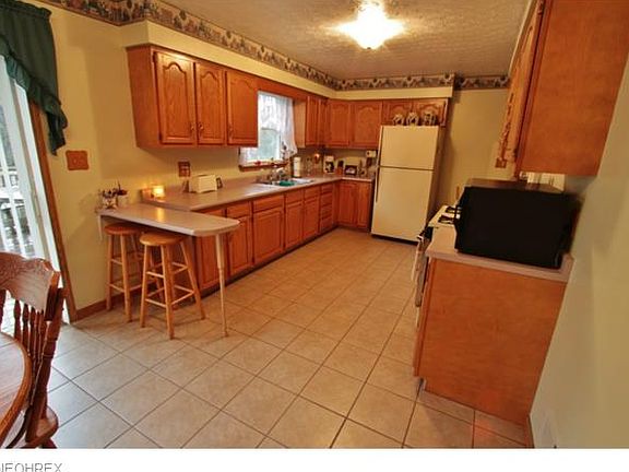 3rd image of 6535 Pinecrest Dr
