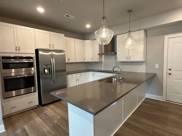 412 Gaston Park Ln #100, Wake Forest, NC 27587