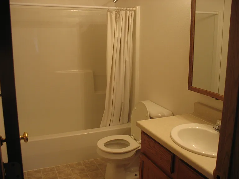 936 Palmer St — Photo 10