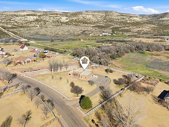 4th image of 4605 N CAUGHRAN Road