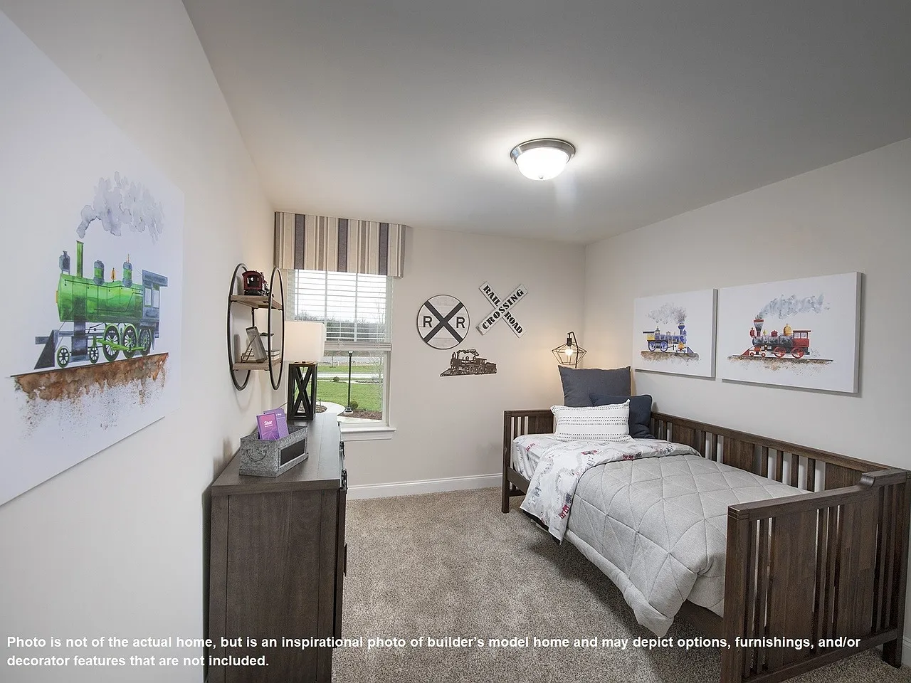 3 bed, 2.5 bath, 1601 sqft, $1,900 — Photo 4