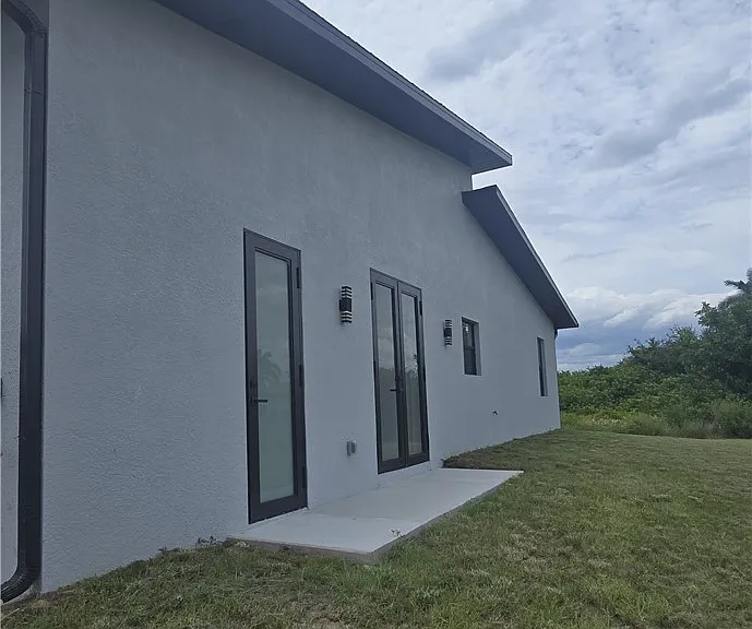 515 Croydon Ave S — Photo 19