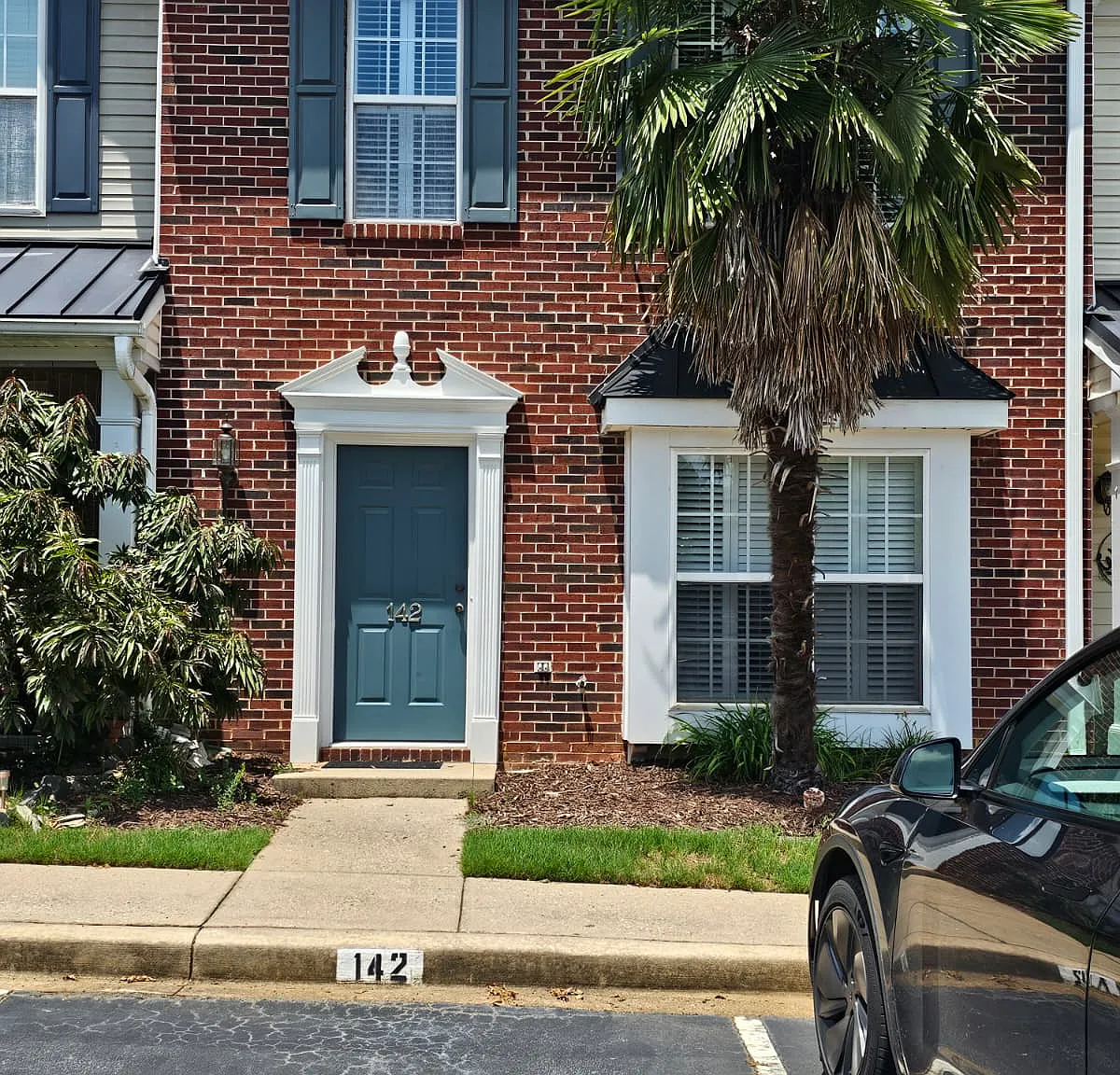 142 Spring Crossing Circle - 1 — Photo 1