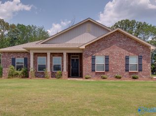 249 Dinner Tree Sq, Huntsville, AL 35811