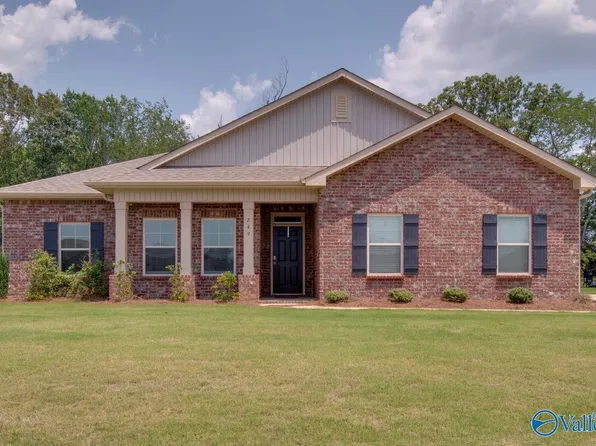 249 Dinner Tree Sq, Huntsville, AL 35811