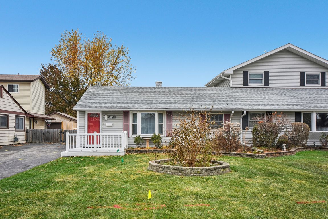 S Main St-S2011-001.jpg