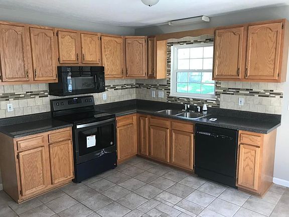 2nd image of 2218 Coker Ave