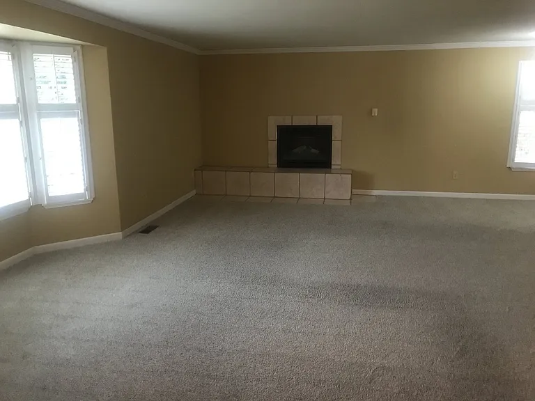 20968 Travis Ln — Photo 3